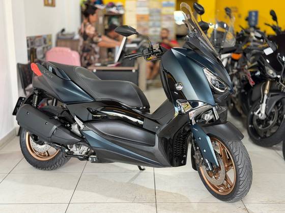 YAMAHA XMAX ABS 
